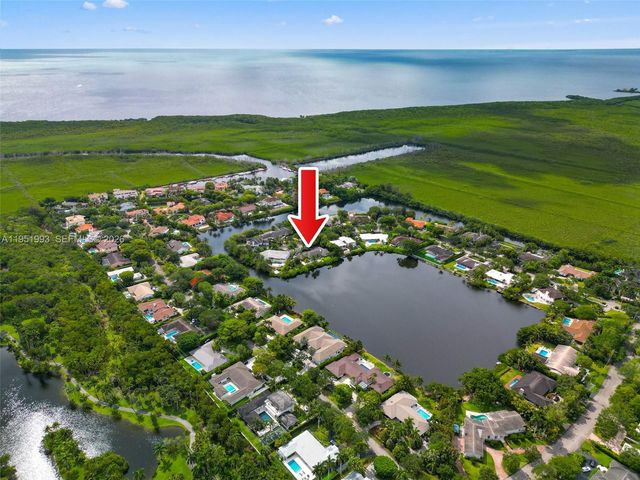 415 Rovino Avenue, Coral Gables, FL 33156