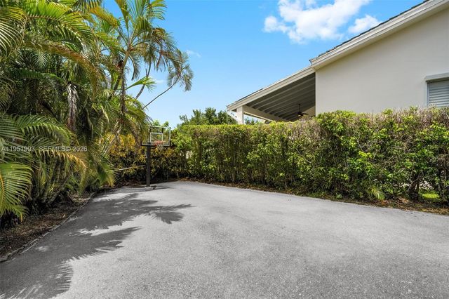 415 Rovino Avenue, Coral Gables, FL 33156