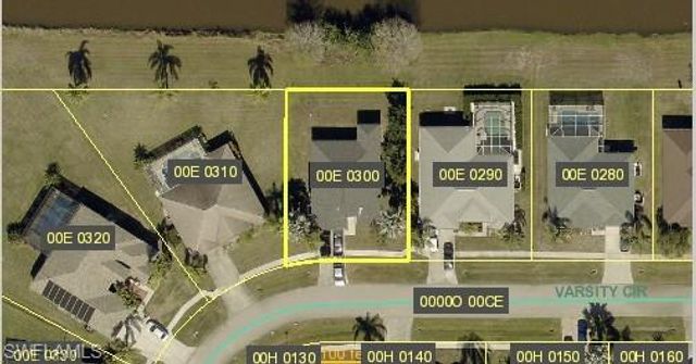 4620 Varsity CIR, Lehigh Acres, FL 33971