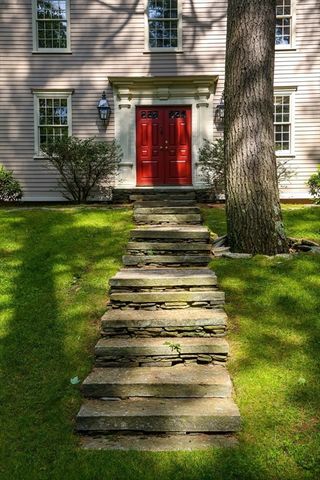 36 Laurel Hill Dr, Leverett, MA 01054