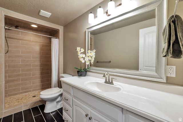 12346 S BLACK CANYON RD, Riverton, UT 84096