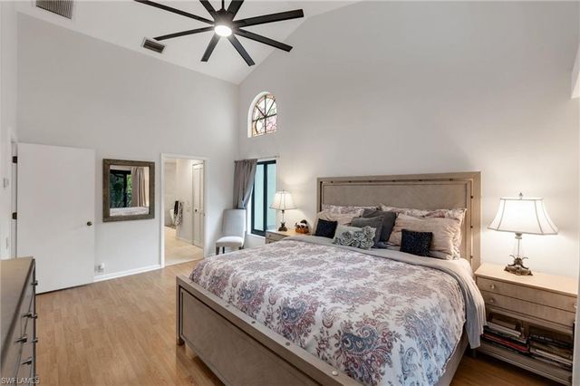 1380 Bald Eagle DR, Naples, FL 34105