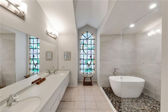 1380 Bald Eagle DR, Naples, FL 34105