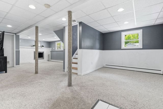 71 Albany St, Brockton, MA 02301