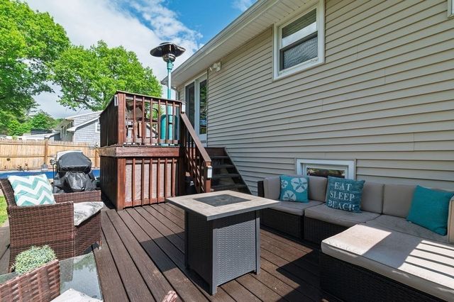 71 Albany St, Brockton, MA 02301