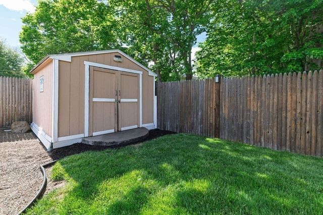 71 Albany St, Brockton, MA 02301