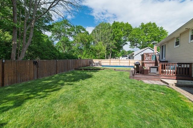 71 Albany St, Brockton, MA 02301