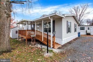 612 RANGE END RD #11, Dillsburg, PA 17019