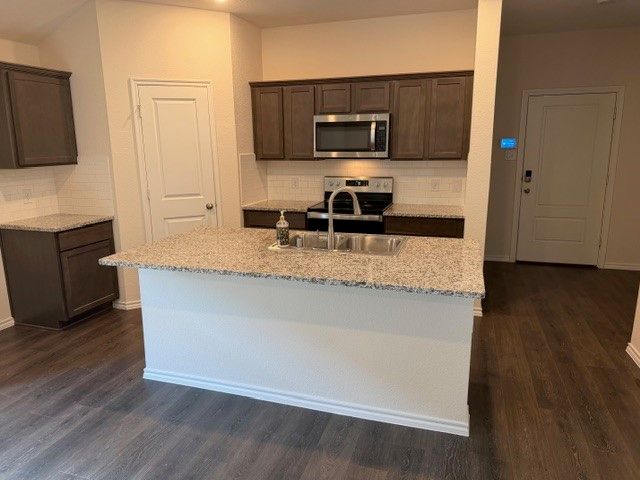 2478 Conklin Drive, Fate, TX 75189