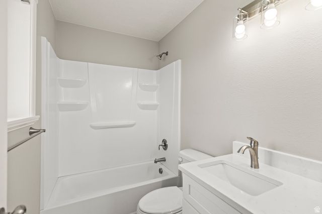 330 W 700 S, Richfield, UT 84701