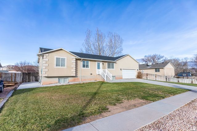 330 W 700 S, Richfield, UT 84701