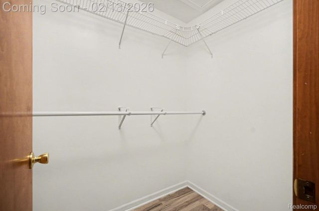 39516 Vinnie Court, Clinton Charter Township, MI 48038