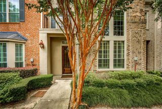 1005 Memorial Village Drive, Houston, TX 77024