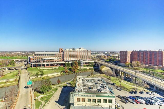 915 Franklin Street 2E, Houston, TX 77002