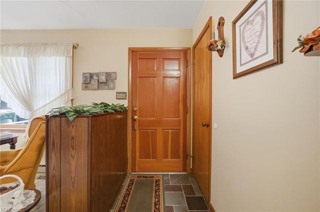 5405 Greenbrook DR, Portsmouth, VA 23703