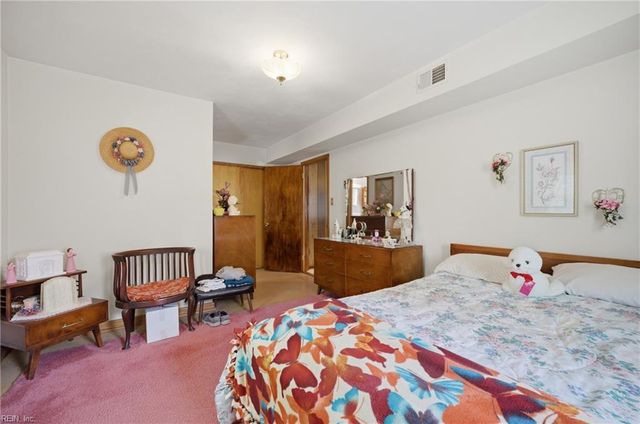 5405 Greenbrook DR, Portsmouth, VA 23703