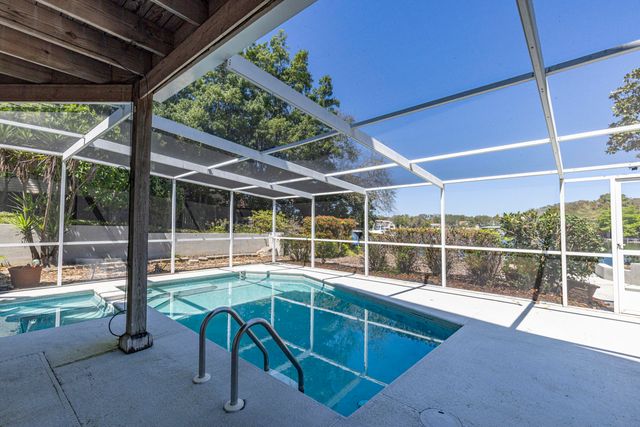 795 Blvd Of The Champions, Shalimar, FL 32579