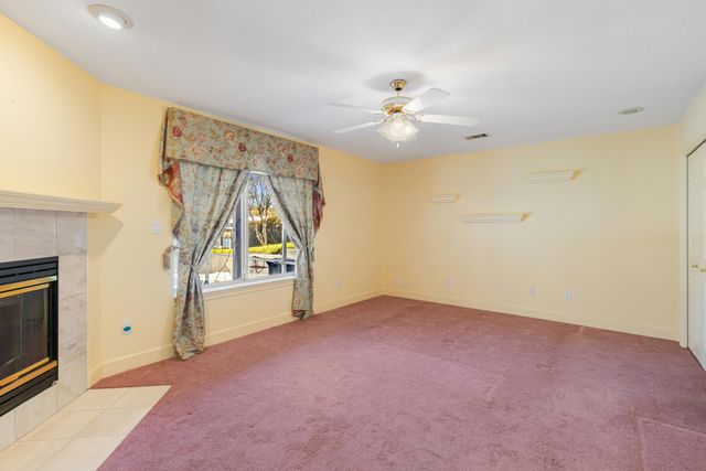 795 Blvd Of The Champions, Shalimar, FL 32579