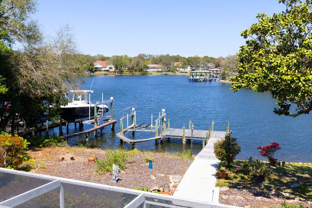 795 Blvd Of The Champions, Shalimar, FL 32579