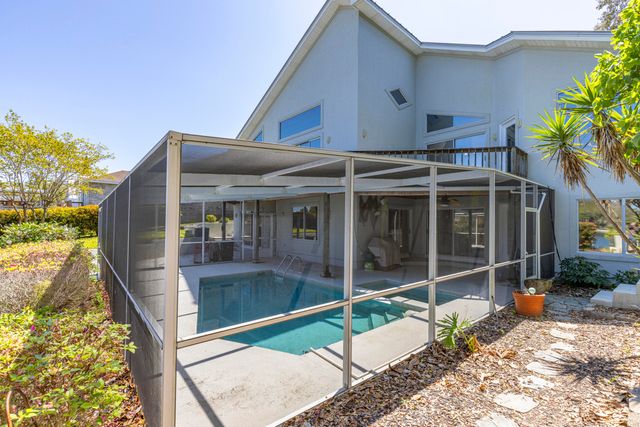 795 Blvd Of The Champions, Shalimar, FL 32579