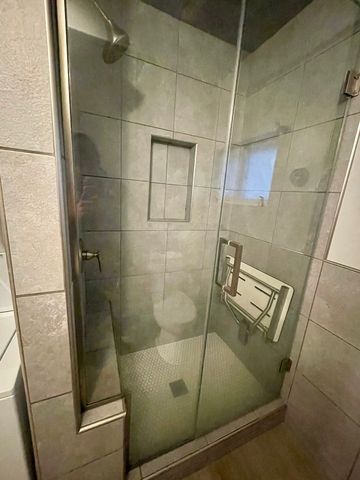 3322 N KOSTNER Avenue, Chicago, IL 60641