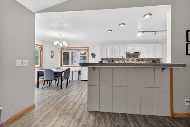 1422 GOLDENROD CIRCLE, West Bend, WI 53095