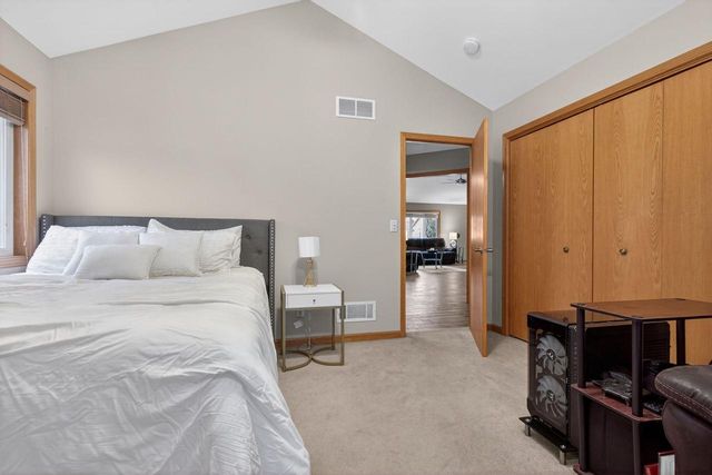 1422 GOLDENROD CIRCLE, West Bend, WI 53095