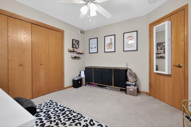 1422 GOLDENROD CIRCLE, West Bend, WI 53095