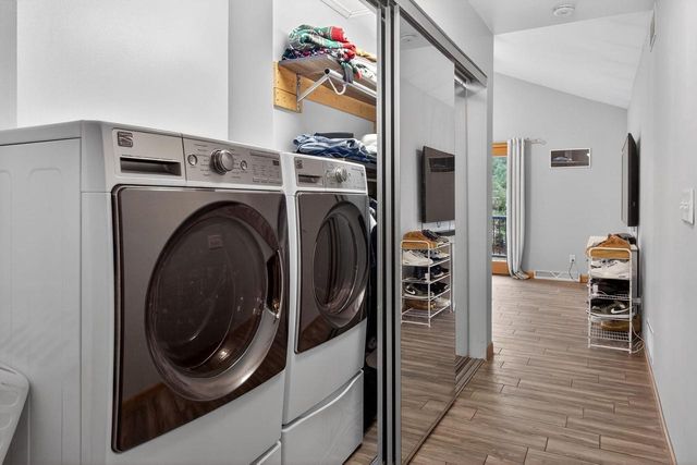 1422 GOLDENROD CIRCLE, West Bend, WI 53095