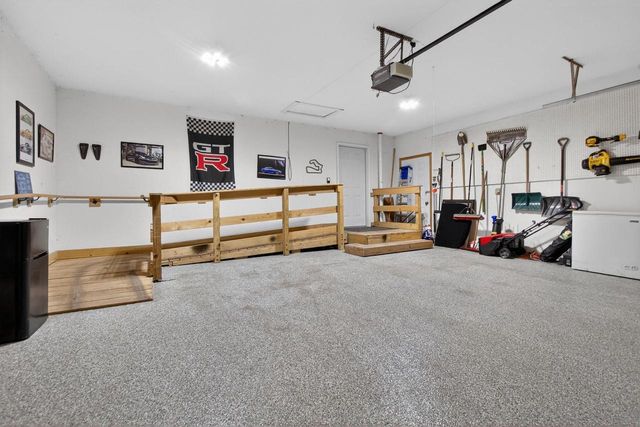 1422 GOLDENROD CIRCLE, West Bend, WI 53095