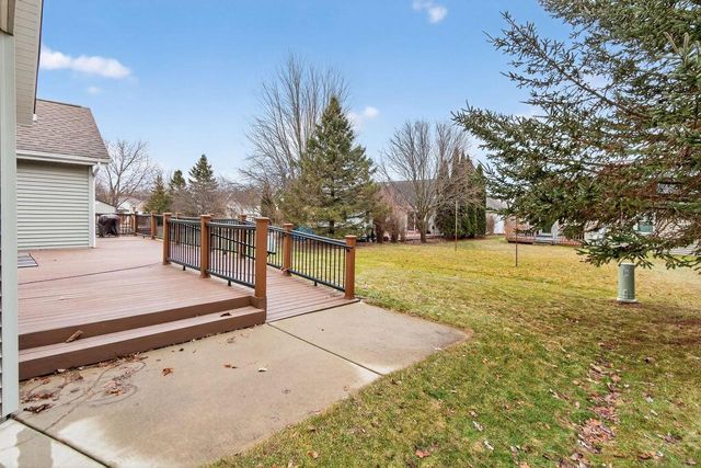 1422 GOLDENROD CIRCLE, West Bend, WI 53095