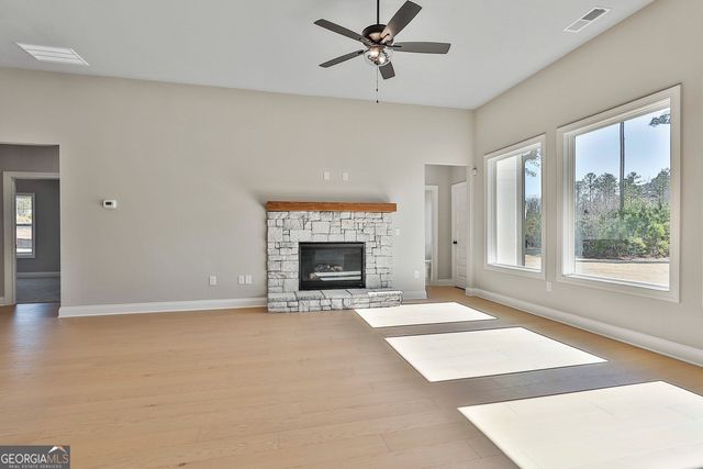 280 Atlantica Drive 45, Newnan, GA 30263