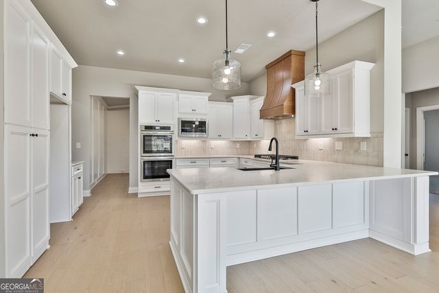 280 Atlantica Drive 45, Newnan, GA 30263