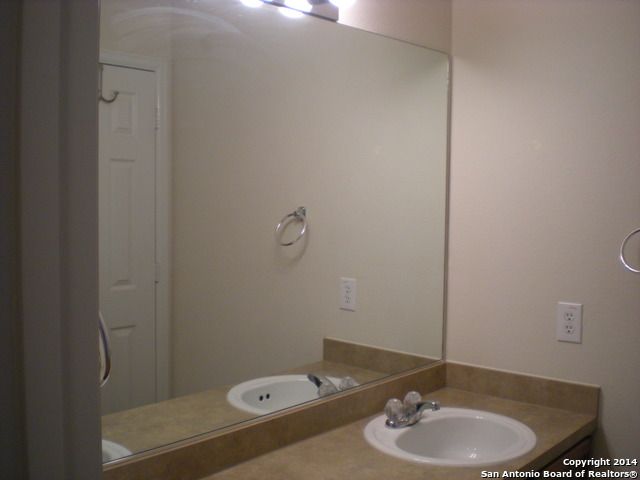 13330 Bristow Dawn, San Antonio, TX 78217