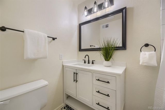5755 W Atlantic Place 102, Denver, CO 80227