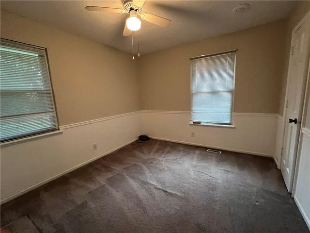 20701 S Walker Road, Spring Hill, KS 66083