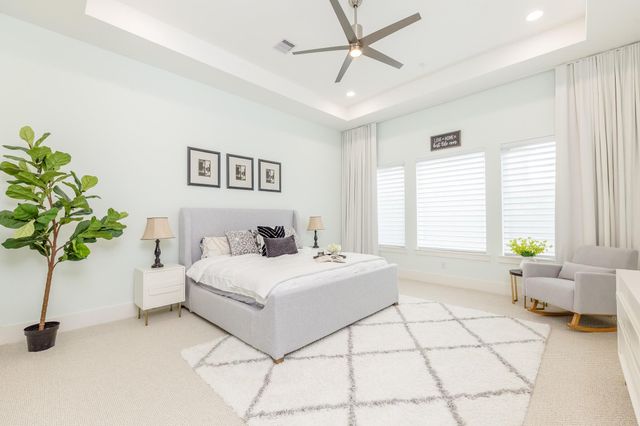 15323 Oyster Creek Lane SE, Sugar Land, TX 77478