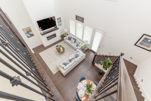 15323 Oyster Creek Lane SE, Sugar Land, TX 77478