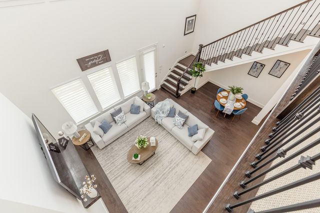 15323 Oyster Creek Lane SE, Sugar Land, TX 77478