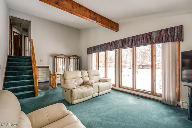 37518 Arlington Drive, Willoughby, OH 44094