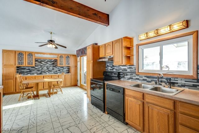 37518 Arlington Drive, Willoughby, OH 44094