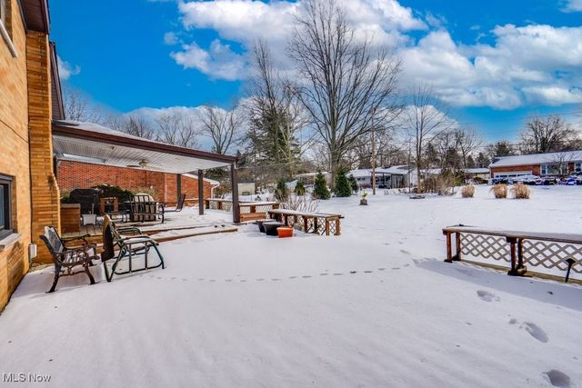 37518 Arlington Drive, Willoughby, OH 44094