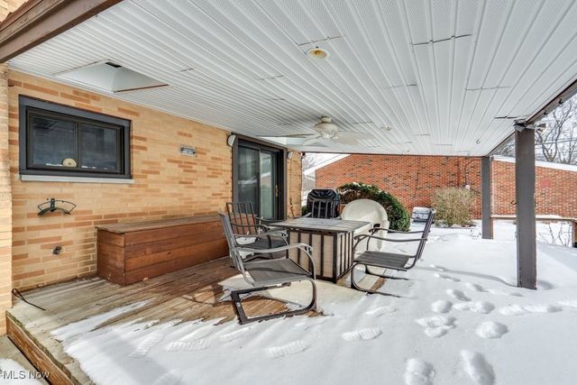 37518 Arlington Drive, Willoughby, OH 44094