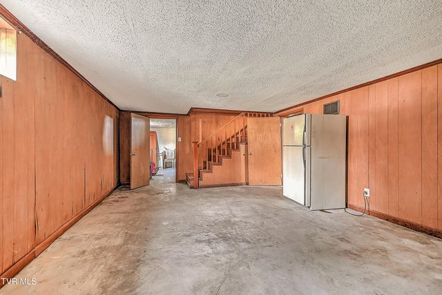 4855 Bloomingdale Road, Kingsport, TN 37660