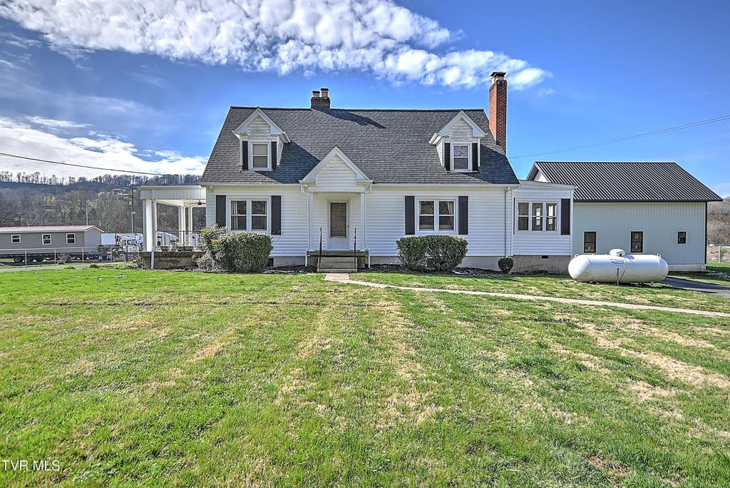 4855 Bloomingdale Road, Kingsport, TN 37660