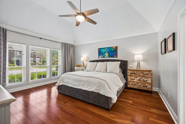 15114 Greenleaf Lane, Houston, TX 77062