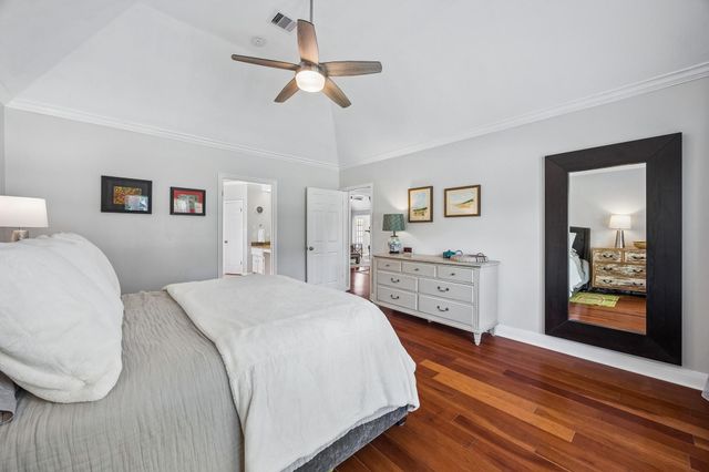 15114 Greenleaf Lane, Houston, TX 77062