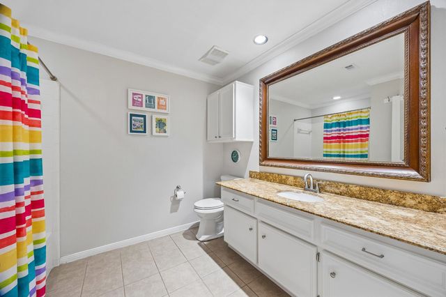 15114 Greenleaf Lane, Houston, TX 77062