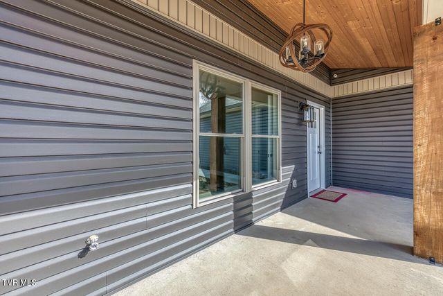 1091 Traders Walk, Johnson City, TN 37601