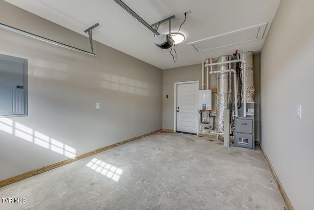 1091 Traders Walk, Johnson City, TN 37601